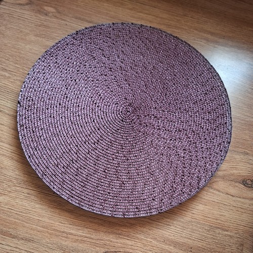 Pcs round woven placemats - round,