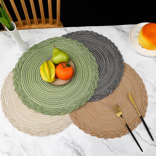 Woven table place - table, mats