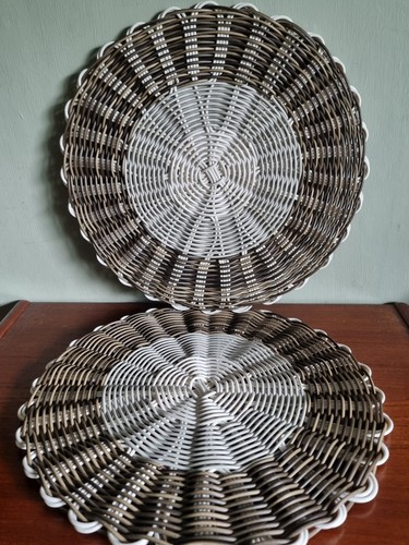 Large vintage plastic woven - 2,