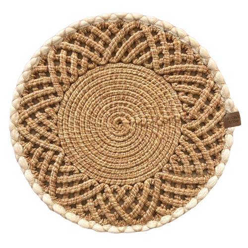 Woven table place - table, mats
